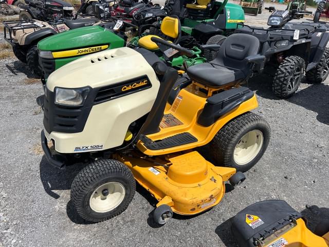 Image of Cub Cadet SLTX1054 equipment image 2