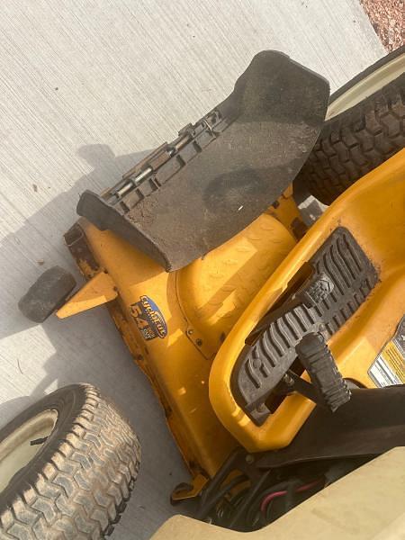 Image of Cub Cadet LGTX1054 equipment image 3