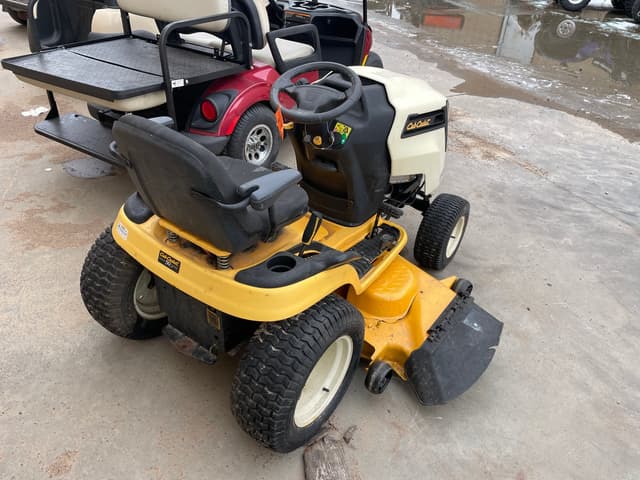 Image of Cub Cadet SLTX1054 equipment image 3