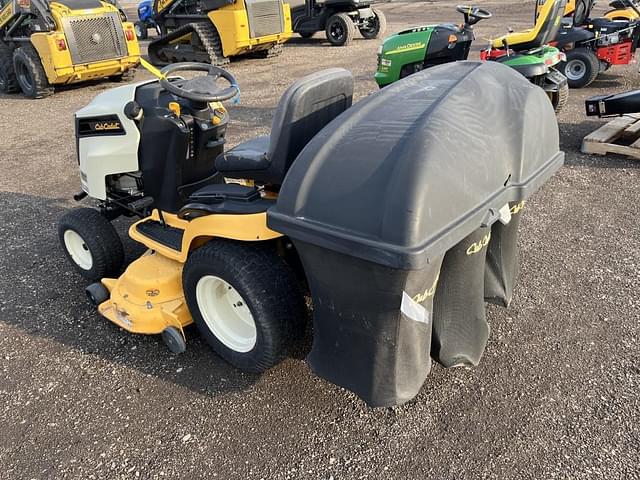 Image of Cub Cadet SLTX1050 equipment image 3