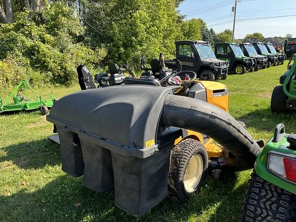 Image of Cub Cadet XT2 SLX50 equipment image 4