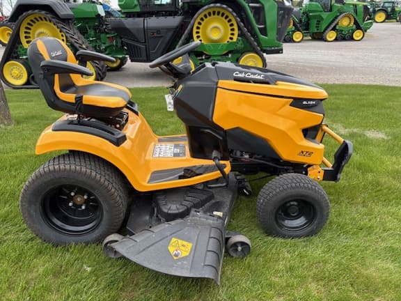Image of Cub Cadet XT2 SLX54 equipment image 2