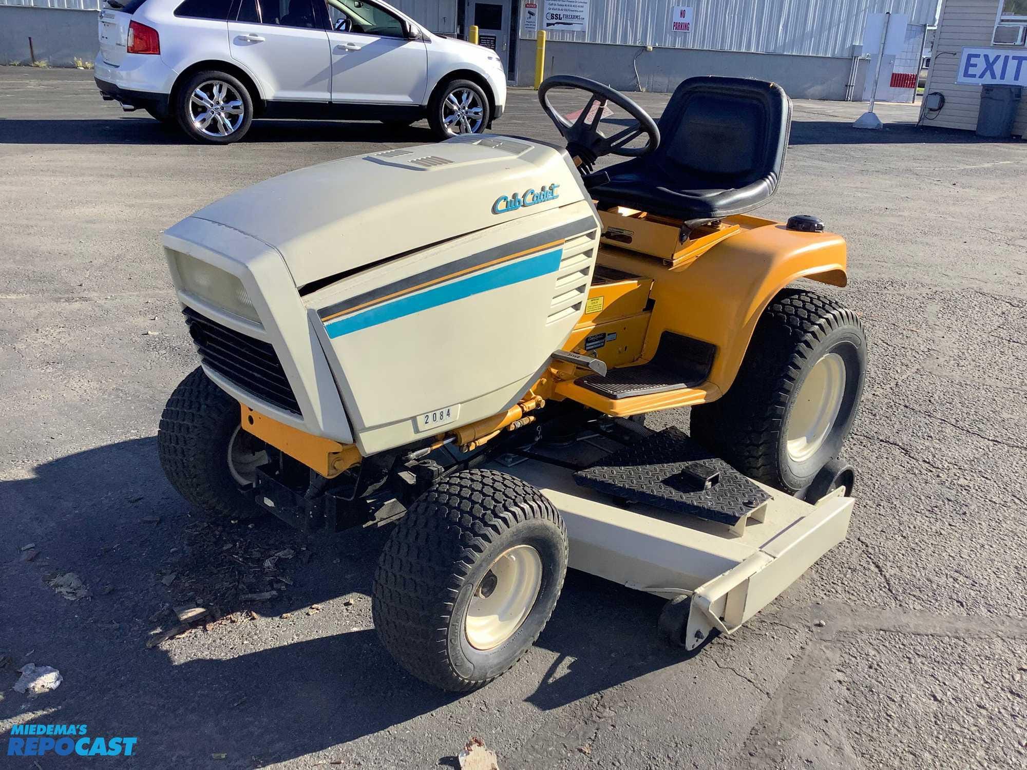 Main image Cub Cadet 2084