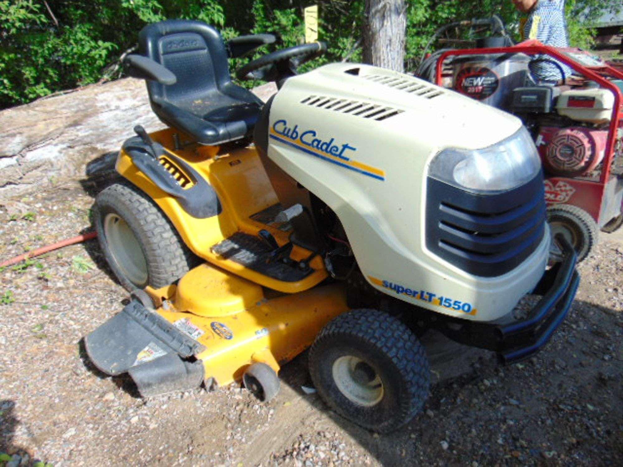 Main image Cub Cadet Super LT1550