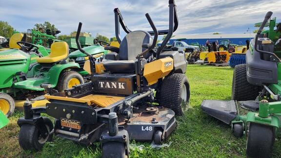 Main image Cub Cadet Tank