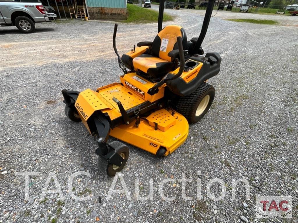 Main image Cub Cadet Tank LZ