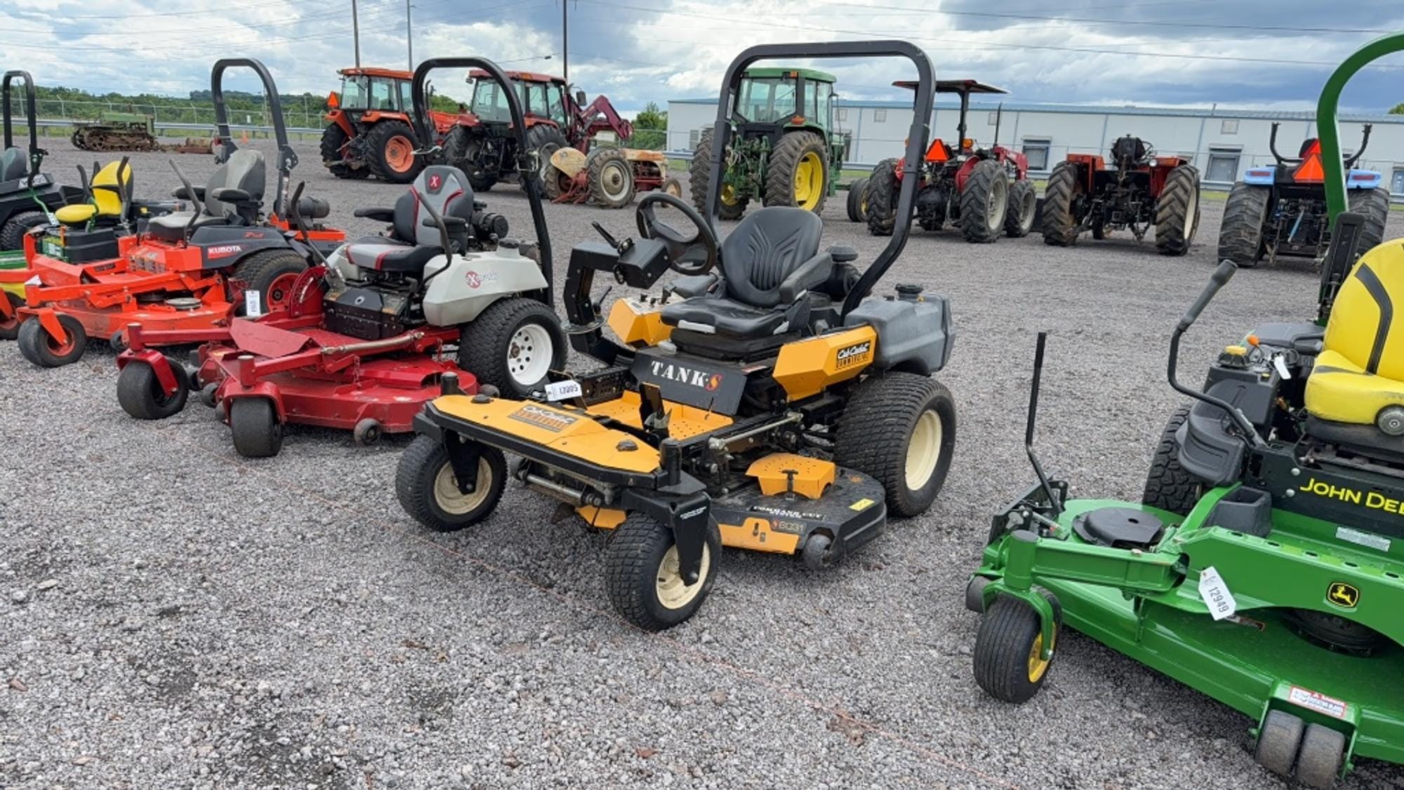 Cub Cadet Tank S Equipment Image0