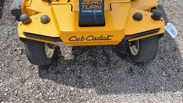 Image of Cub Cadet Tank SZ equipment image 3