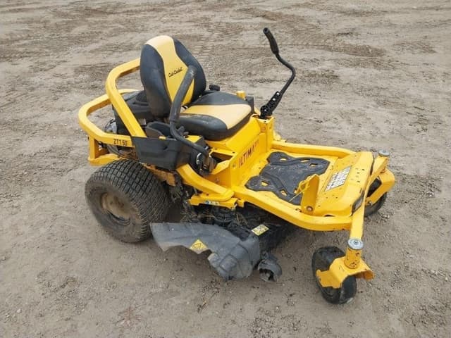 Image of Cub Cadet Ultima ZT1 equipment image 3