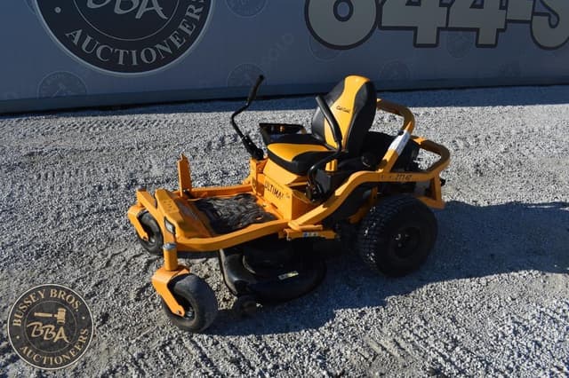 Image of Cub Cadet Ultima ZT1 equipment image 2