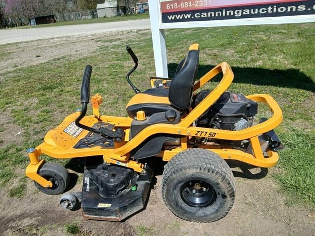 Image of Cub Cadet Ultima ZT1 equipment image 4