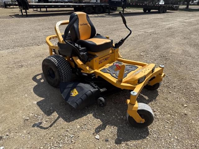 Image of Cub Cadet Ultima ZT1 equipment image 1
