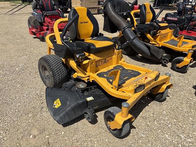 Image of Cub Cadet Ultima ZT1 equipment image 3