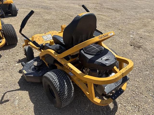 Image of Cub Cadet Ultima ZT1 equipment image 1