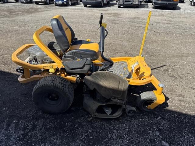 Image of Cub Cadet Ultima ZT1 equipment image 3