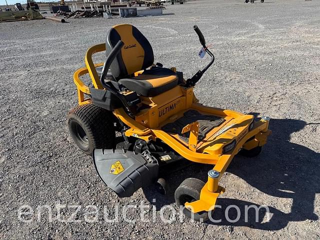 Image of Cub Cadet Ultima ZT1 equipment image 2