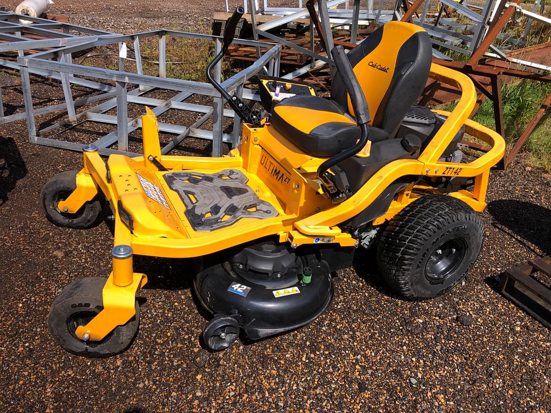 Image of Cub Cadet Ultima ZT1 Primary image