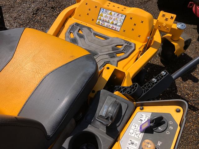 Image of Cub Cadet Ultima ZT1 equipment image 4