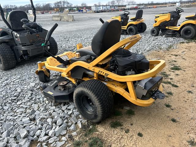 Image of Cub Cadet Ultima ZT1 equipment image 4