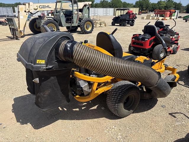 Image of Cub Cadet Ultima ZT1 equipment image 2