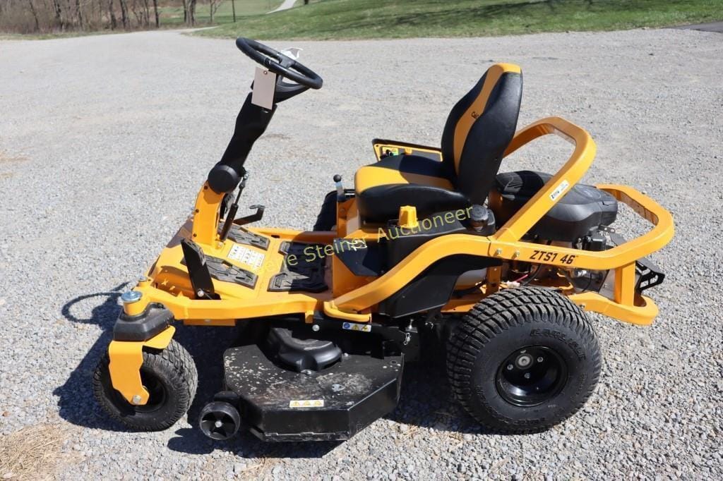 Main image Cub Cadet Ultima ZTS1