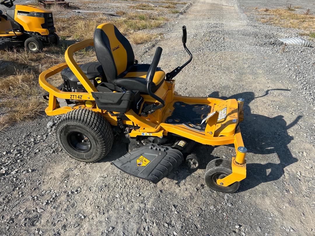Image of Cub Cadet Ultima ZT1 Primary image