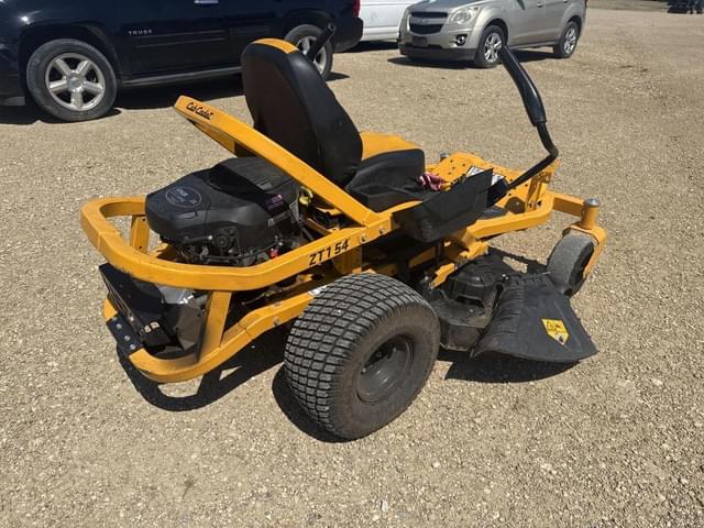 Image of Cub Cadet Ultima ZT1 equipment image 3