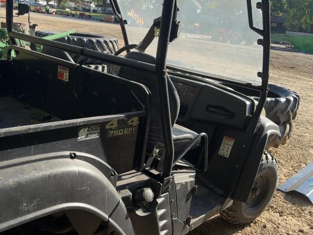Image of Cub Cadet Volunteer 4X4 EFI equipment image 3