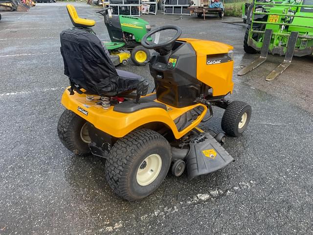 Image of Cub Cadet XT1 equipment image 3