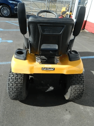 Image of Cub Cadet XT1 equipment image 1