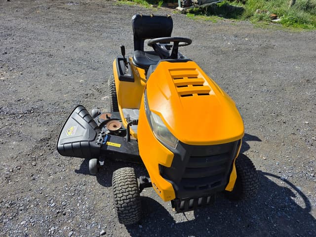 Image of Cub Cadet XT1 equipment image 1