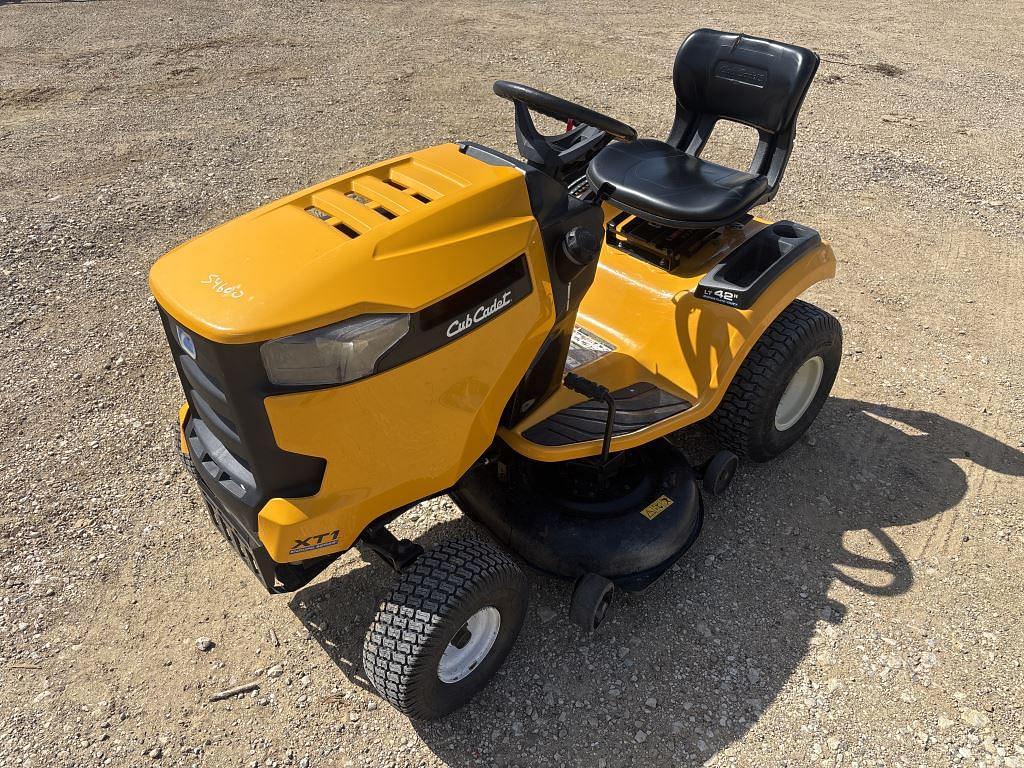 Image of Cub Cadet XT1 Primary image