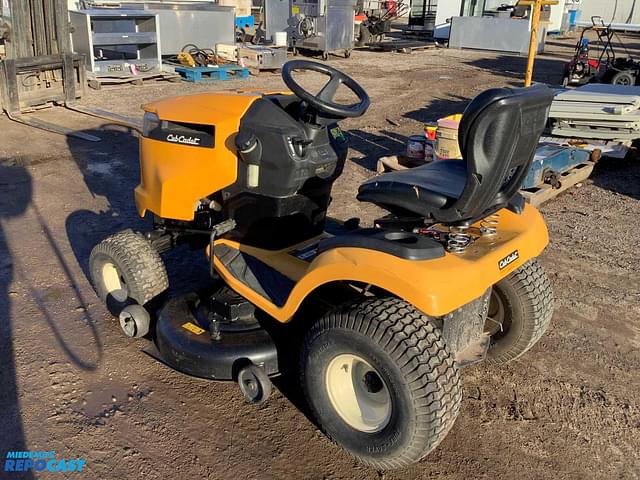 Image of Cub Cadet XT1 equipment image 2