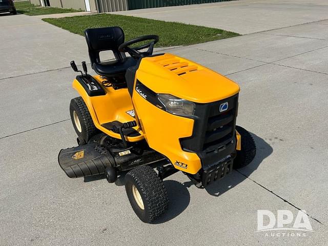 Image of Cub Cadet XT1 equipment image 4