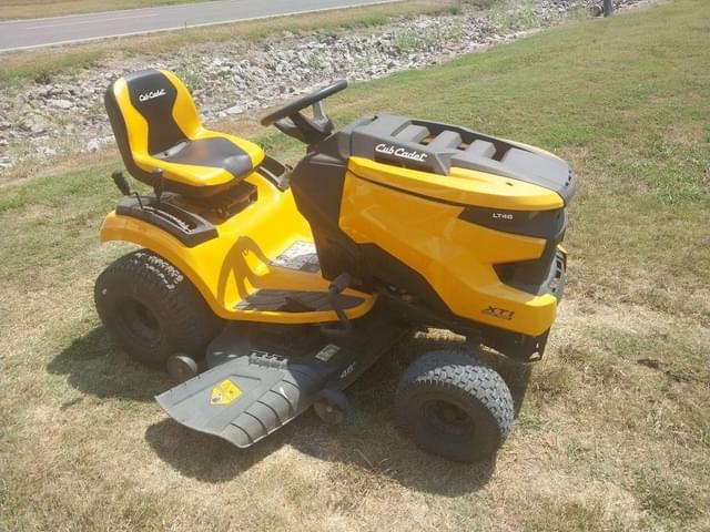 Image of Cub Cadet XT1 LT46 equipment image 2