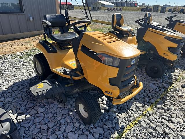 Image of Cub Cadet XT1 equipment image 1