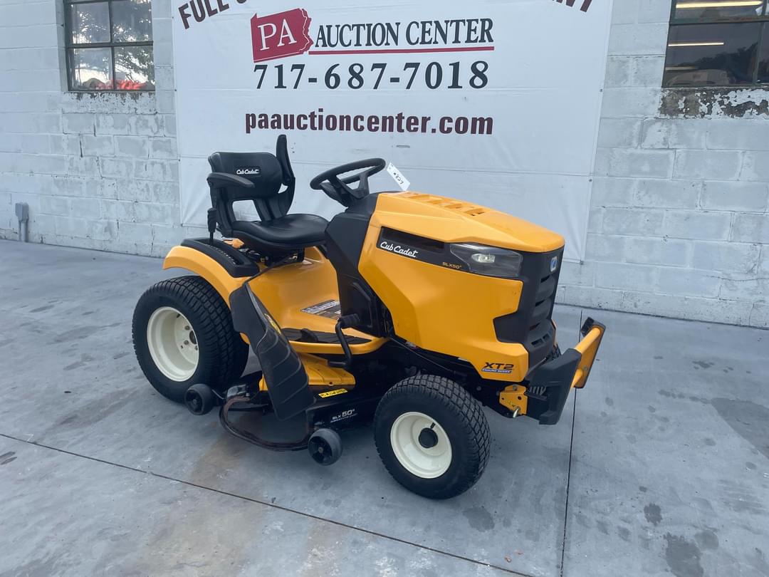 Image of Cub Cadet XT2 Primary image