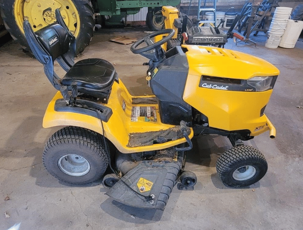 Main image Cub Cadet XT2