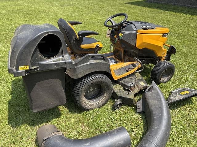 Image of Cub Cadet XT2 GX54D equipment image 3