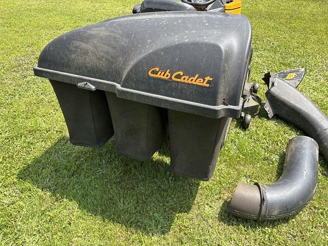 Image of Cub Cadet XT2 GX54D equipment image 4