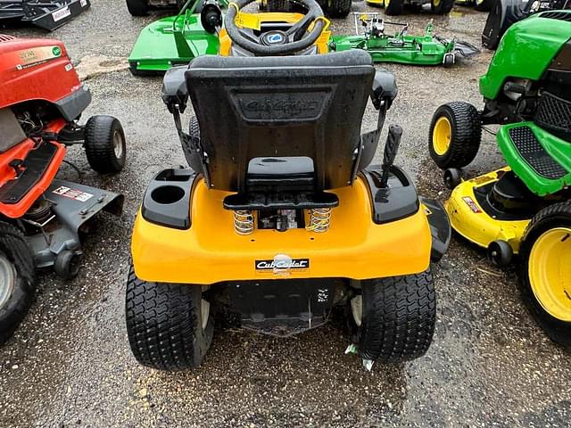 Image of Cub Cadet XT2 equipment image 4