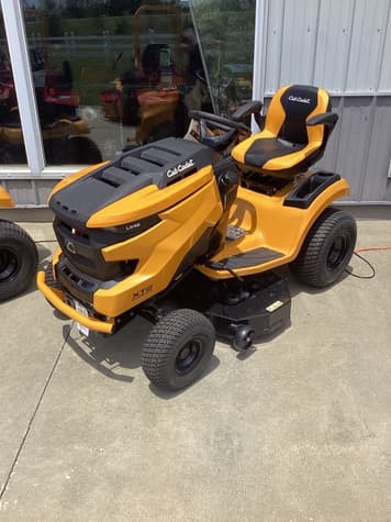 Main image Cub Cadet XT2 LX42