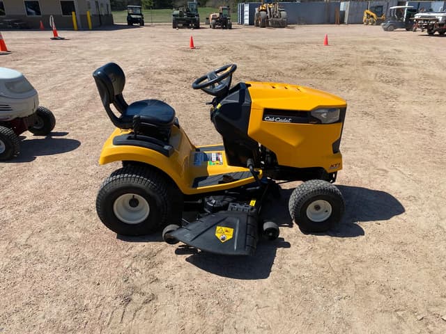 Image of Cub Cadet XT1 LT50 equipment image 4