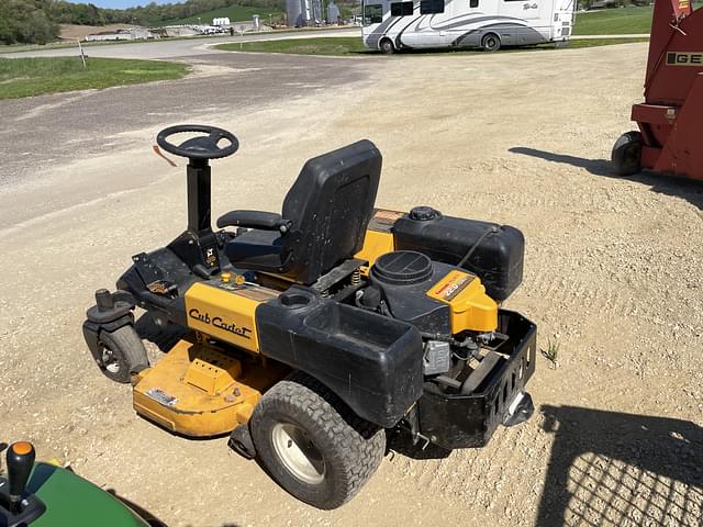 Image of Cub Cadet Z-Force equipment image 4