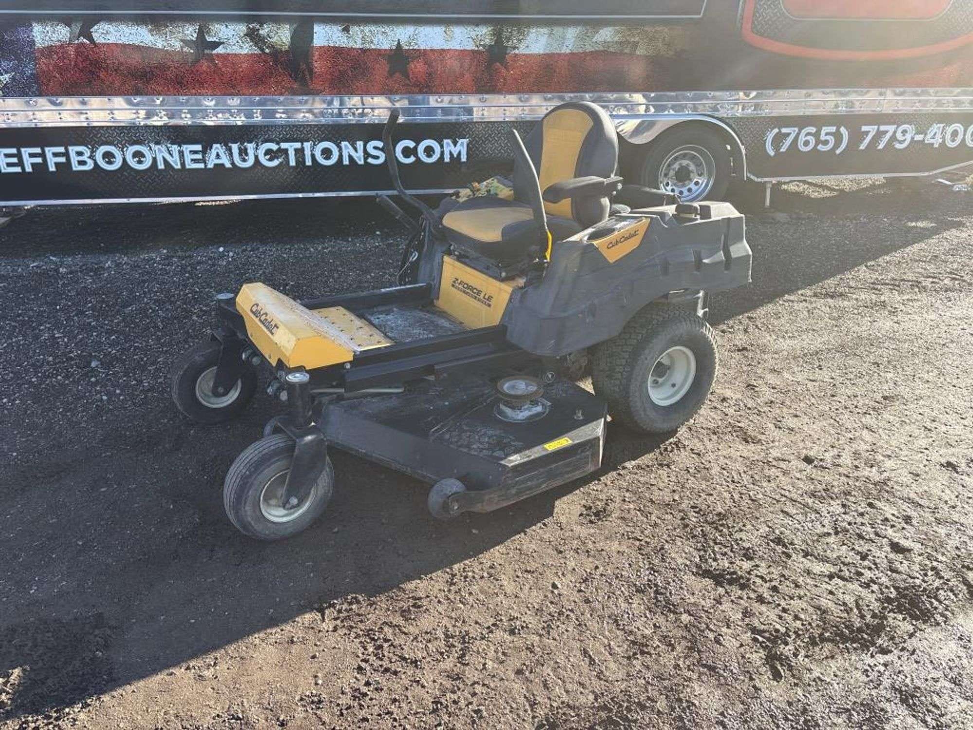 Cub Cadet Z-Force Equipment Image0