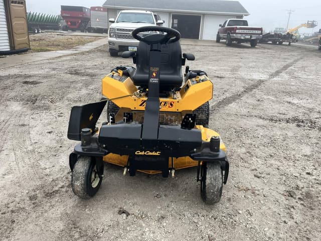 Image of Cub Cadet Z-Force S48 equipment image 2