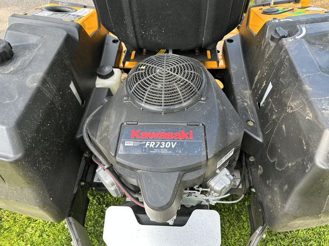 Image of Cub Cadet Z Force SZ equipment image 4