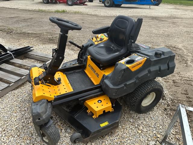 Image of Cub Cadet Z Force SZ equipment image 3