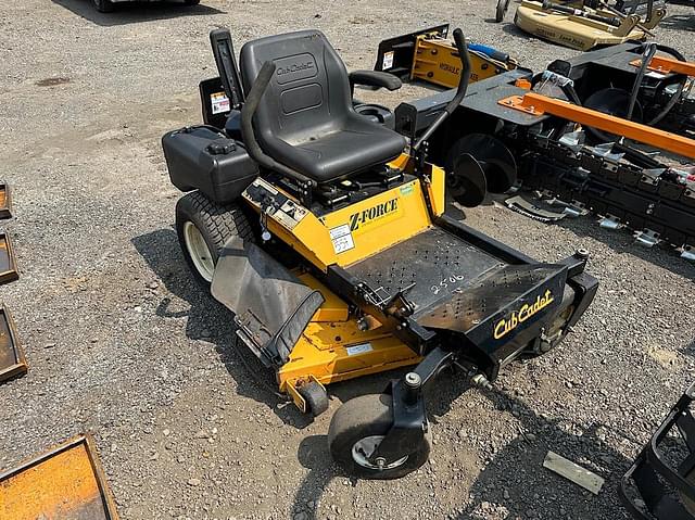 Image of Cub Cadet Z Force Zero Turn Rider equipment image 1