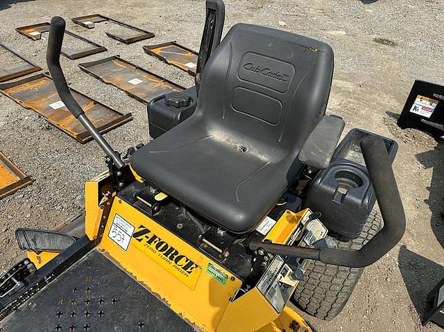 Image of Cub Cadet Z Force Zero Turn Rider equipment image 4